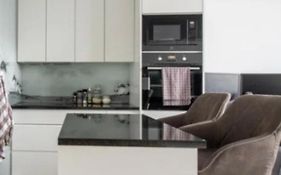 Super Apartment